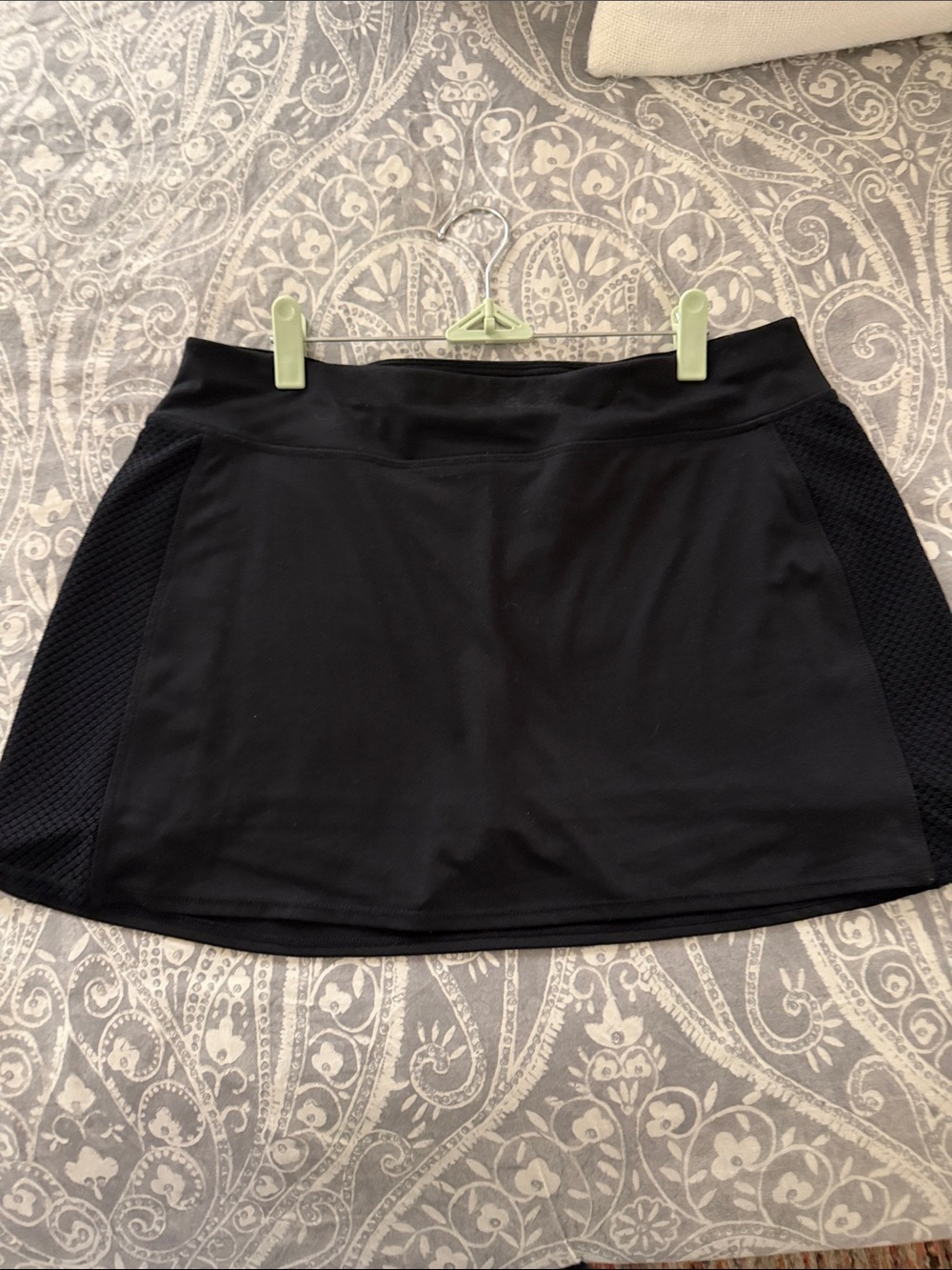 Xersion Black Golf Activewear Skirt with built in shorts